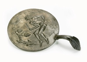 Handspegel
Firma Svenskt Tenn
Art.Nr. 1930-508 Handspegel
Firma Svenskt Tenn
Art.Nr. 1930-508